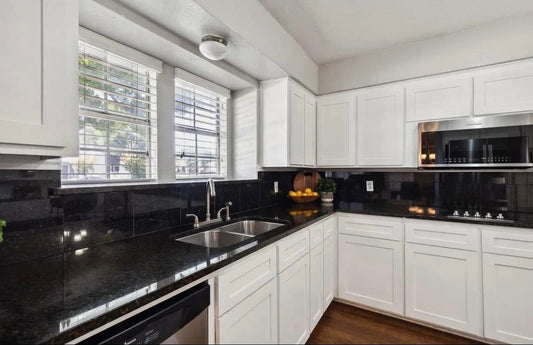 Custom Kitchen Cabinets