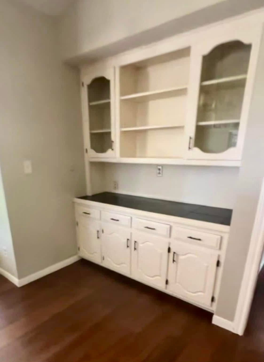 Custom Built-In Cabinet Remodel